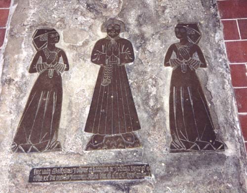Brass rubbing of Jeffrey Jocelin and his two wives (Joan on the left). From Great St Mary's Church, Sawbridgeworth, Hertfordshire. Downloaded from www.sawbridgeworthchurch.com/joslyne.htm
